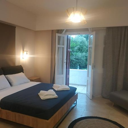 Elthimia'S Apartment Poros Town Ngoại thất bức ảnh