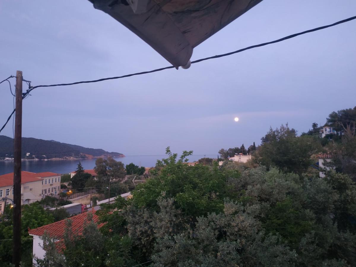 Elthimia'S Apartment Poros Town Ngoại thất bức ảnh