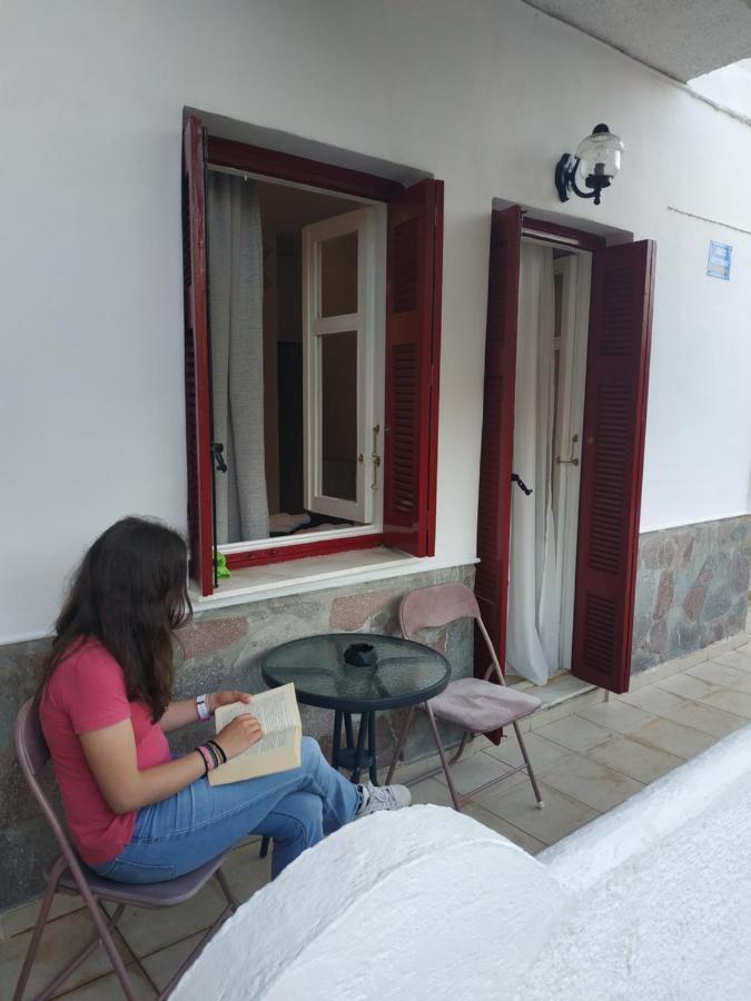 Elthimia'S Apartment Poros Town Ngoại thất bức ảnh